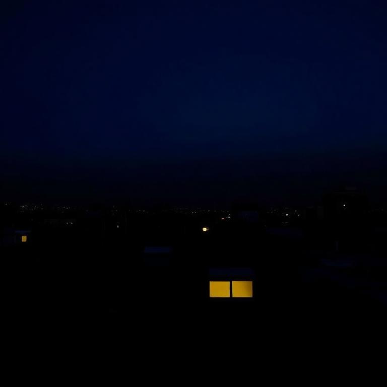 Blue Hour logo